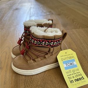 Toms Tiny Alpine Boots